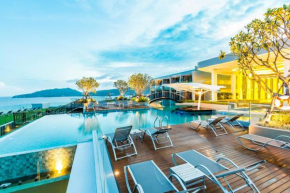 Crest Resort & Pool Villas - SHA Extra Plus